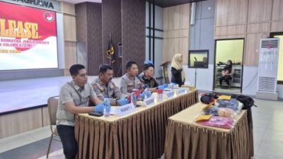 Diupah Rp8,7 Juta, Kurir Etomidate Jaringan Malaysia-Medan Dibekuk di Dumai