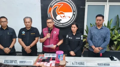 Operasi Gabungan Polda NTB Gerebek Dugaan Sarang Narkoba di Mataram, Sabu 51,58 Gram Disita
