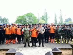 Kapolda Jambi Dampingi Gubernur Lepas 90 Personel Satgas Darat Karhutla ke Taman Nasional Berbak