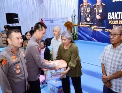 Polisi Bersama Masyarakat, Polda Metro Jaya Gelar Bakti Kesehatan dan Salurkan 1.000 Paket Sembako di Kampung Ambon