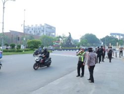 Kapolresta Pekanbaru Monitoring Strong Point di Titik Rawan Macet