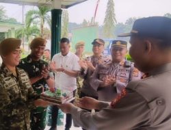 Perkuat Sinergitas, Polsek Bina Widya Ucapkan HUT TNI ke-81 di Markas Baterai A