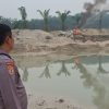 Tindak Lanjut Aduan 110, Polsek Singingi Musnahkan Dua Rakit PETI di Kebun Lado