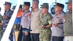 Peringati HUT ke-81 TNI, 1.600 Personel Gabungan TNI-Polri, Pemerintah dan Buruh Tanam Ribuan Pohon di Siak