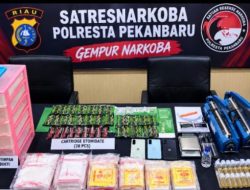 Edarkan Sabu dan Etomidate, Perempuan di Pekanbaru Diamankan Satresnarkoba
