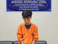 Detik-detik Penangkapan Pengedar Sabu di Bibir Pantai Pelabuhan JU Dumai