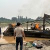 Polsek Pangean Razia Sungai Kuantan, Dua Rakit Penambang Emas Ilegal Dimusnahkan
