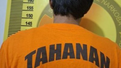 Modus Kotak Rokok Dilakban Kuning, Pengedar Sabu 38,59 Gram di Muara Langsat Diciduk Tengah Malam